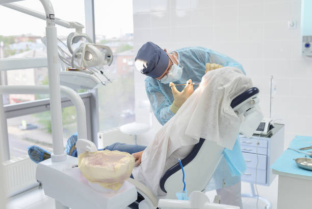 Best Emergency Tooth Extraction in Lliams Bay, WI